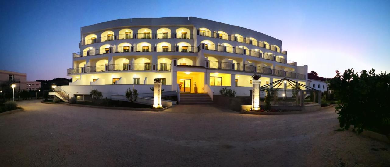 Hotel Puglia Garden Vieste Buitenkant foto