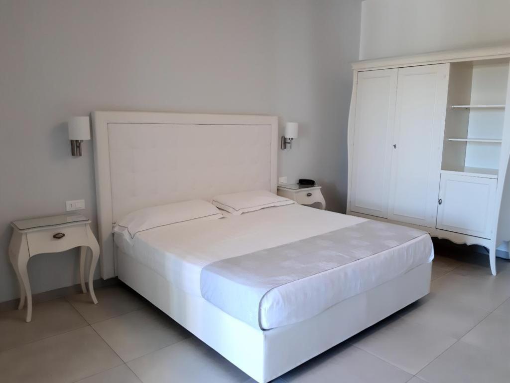 Hotel Puglia Garden Vieste Buitenkant foto
